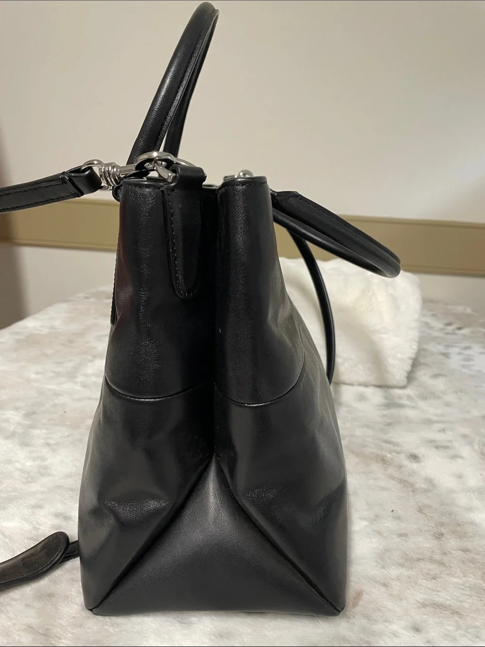 Coach Black Leather Polished Tote with Shoulder Strap